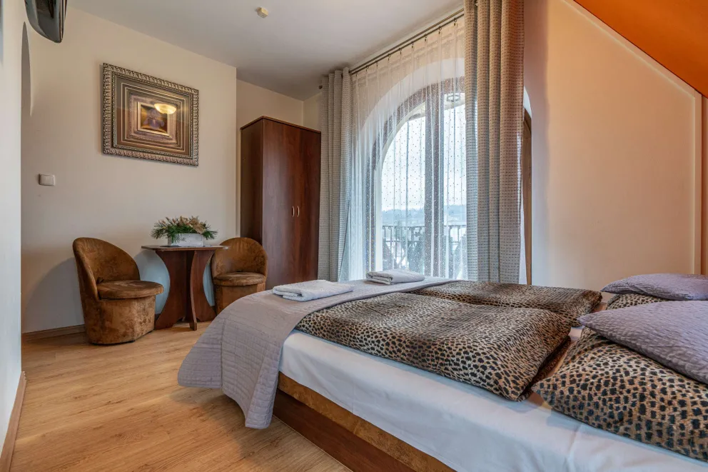 Pokój trzyosobowy nr:10