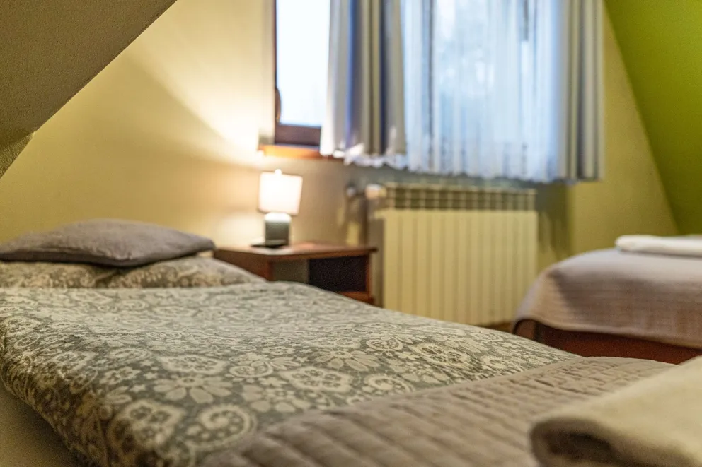 Pokój trzyosobowy nr:17