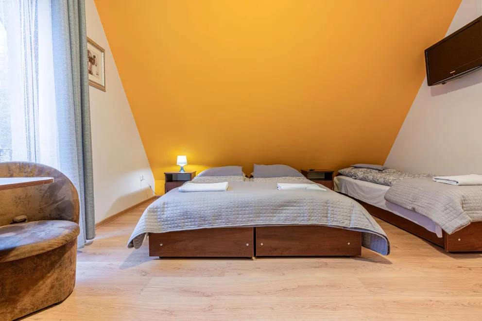 Pokój czteroosobowy nr:18